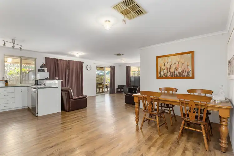 20 Portland Mews, Bennett Springs WA 6063