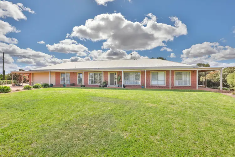 Main view of Homely house listing, 8 Clifton Hill Court, Birdwoodton VIC 3505