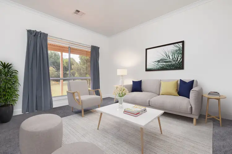 Fourth view of Homely house listing, 8 Clifton Hill Court, Birdwoodton VIC 3505