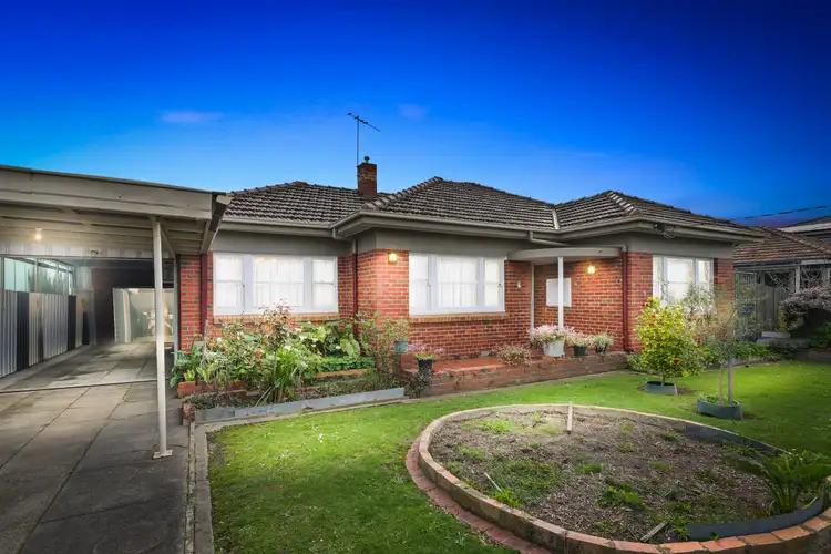 9 Loreen Street, Oakleigh South VIC 3167