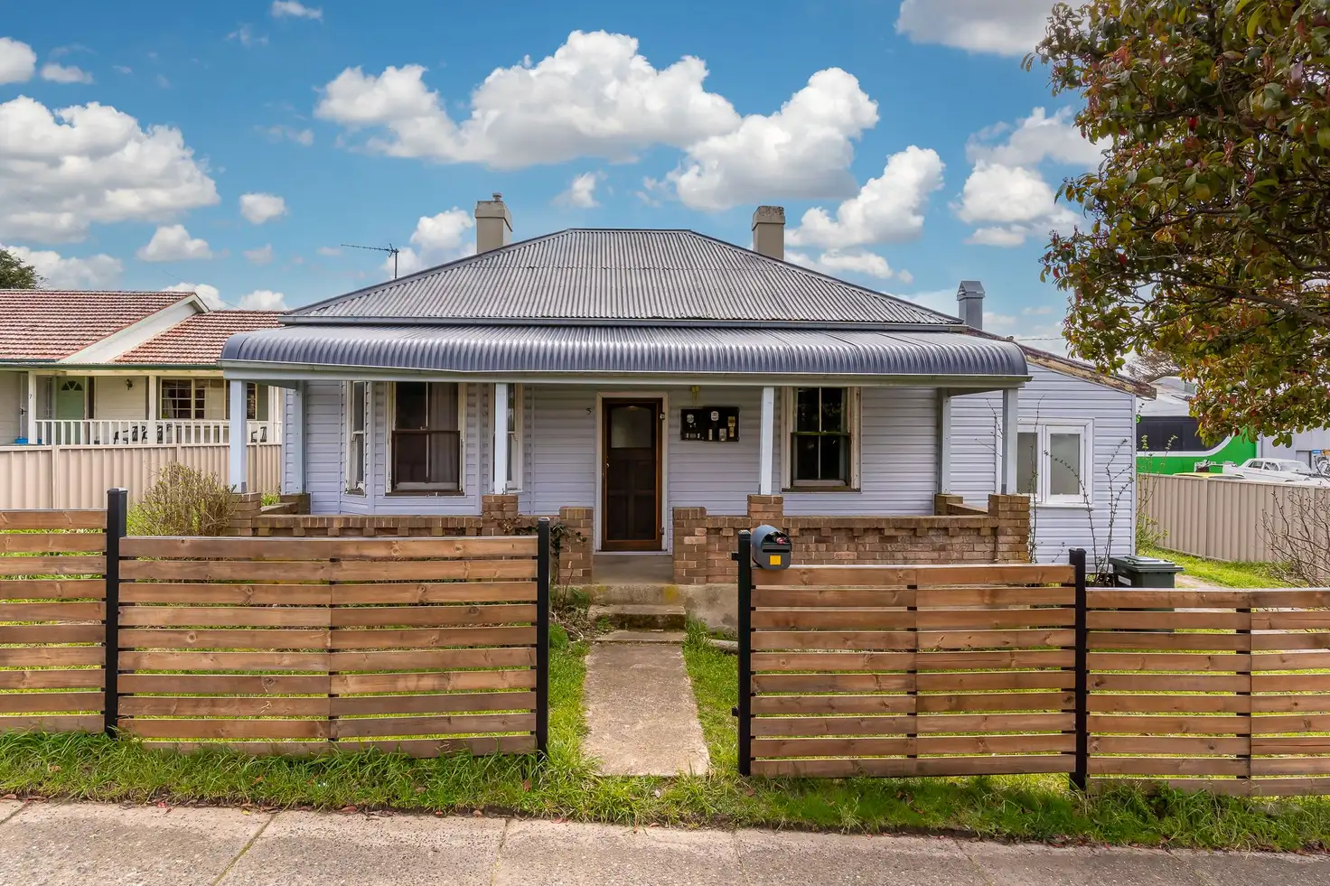Main view of Homely house listing, 5 Carrington Avenue, Oberon NSW 2787