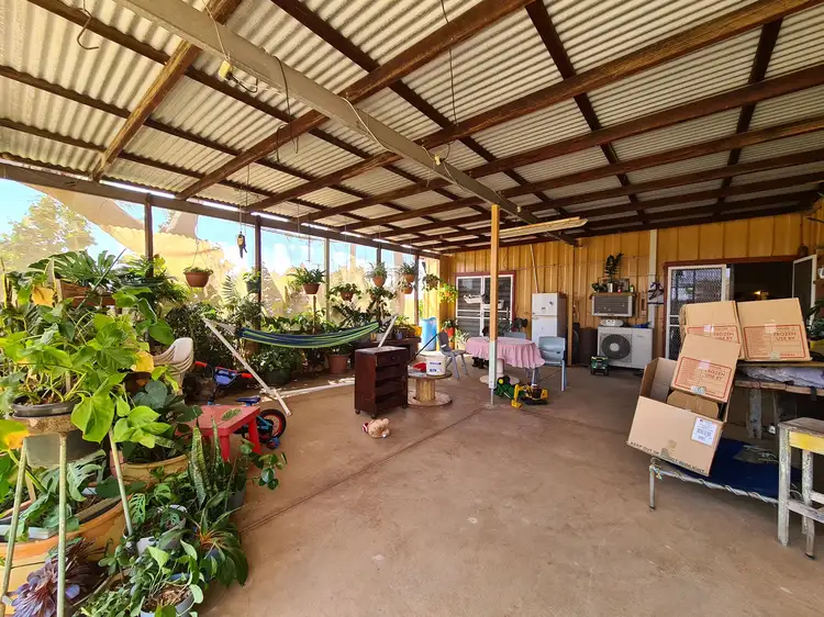 33 Angelo Street, East Carnarvon WA 6701