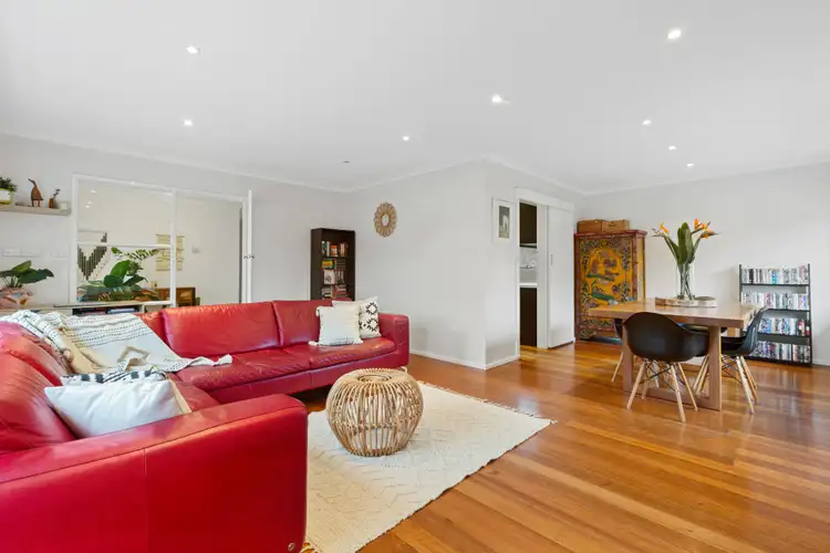Fourth view of Homely house listing, 4 Nowa Court, Frankston VIC 3199