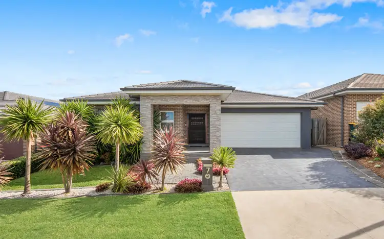7 Ekins Street, Oran Park NSW 2570