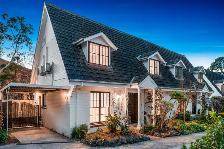 10/27 Laburnum Street, Blackburn VIC 3130