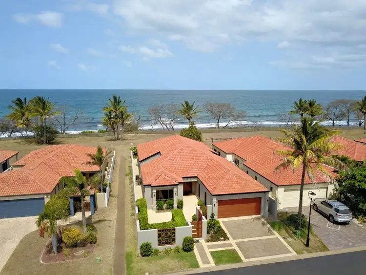 5 Chantelle Circuit, Coral Cove QLD 4670