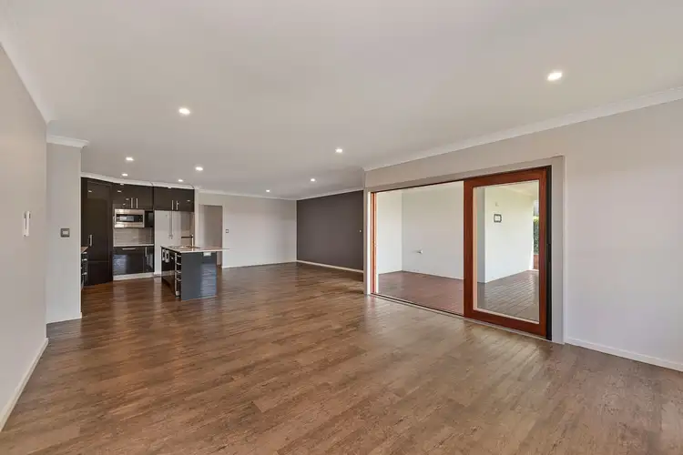 Sixth view of Homely house listing, 9 Venezia Court, Ashfield QLD 4670
