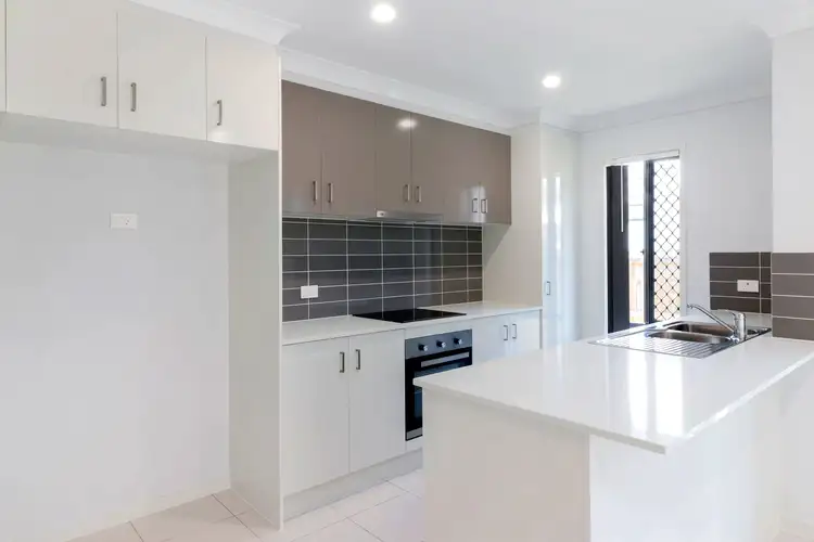 Second view of Homely house listing, 4 Cruiser Place, Bannockburn QLD 4207