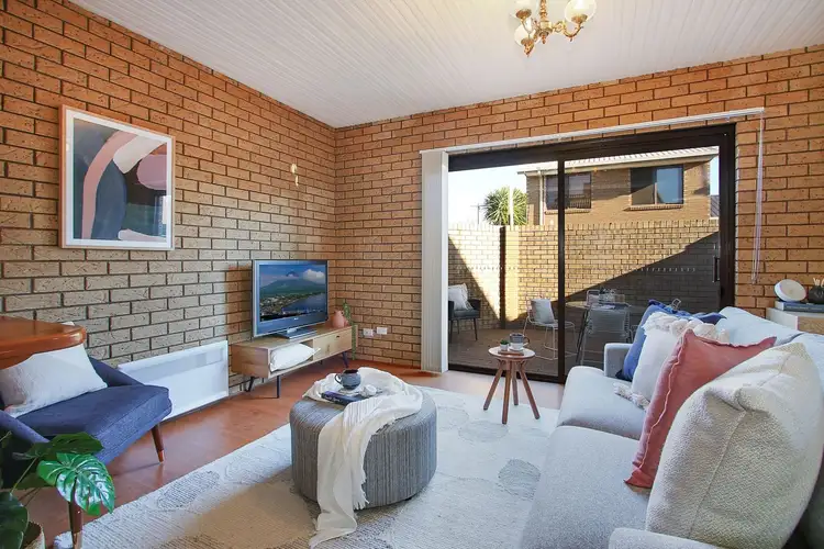 Main view of Homely unit listing, 7/411 Bevan Street, Lavington NSW 2641