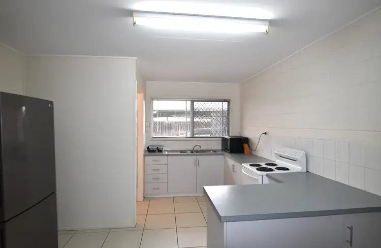 Sixth view of Homely block of units listing, 28-30 Wistari Street, Clinton QLD 4680