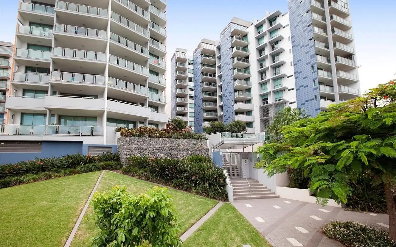 Main view of Homely apartment listing, 1407/92-100 Quay Street, Brisbane City QLD 4000