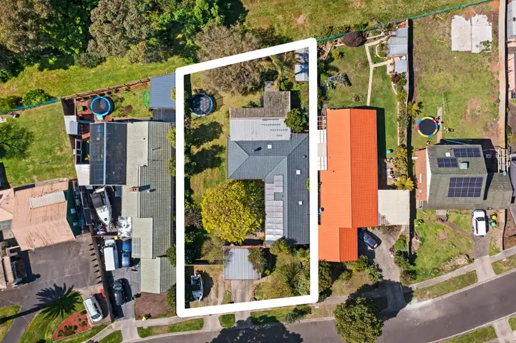 14 Netherplace Drive, Frankston VIC 3199