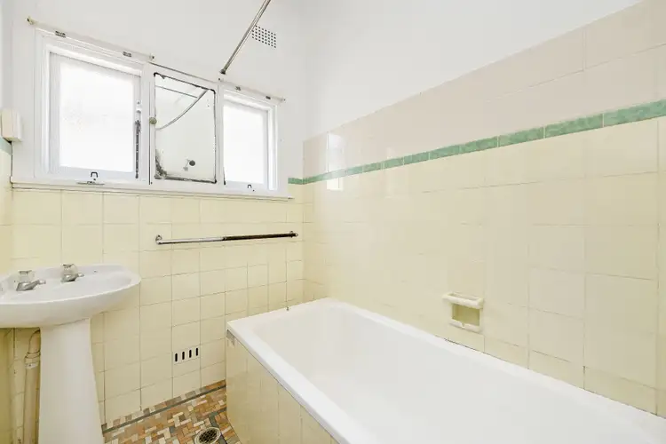 Fifth view of Homely house listing, 33 Westcott Street, Eastlakes NSW 2018