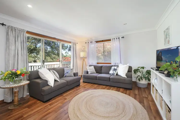 Second view of Homely house listing, 6 Pickering Place, Kincumber NSW 2251
