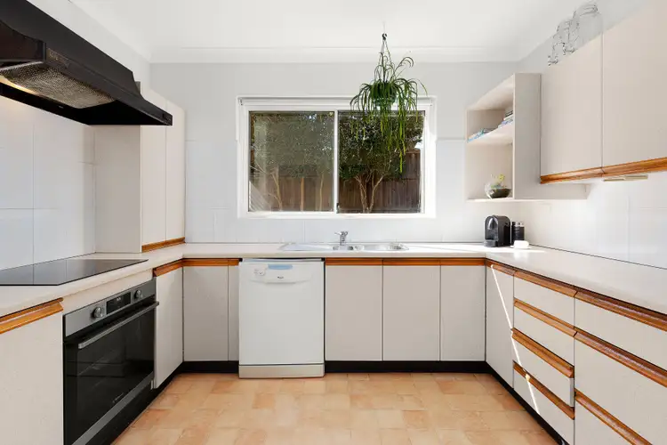 Sixth view of Homely house listing, 124 Ruthven Street, Bondi Junction NSW 2022