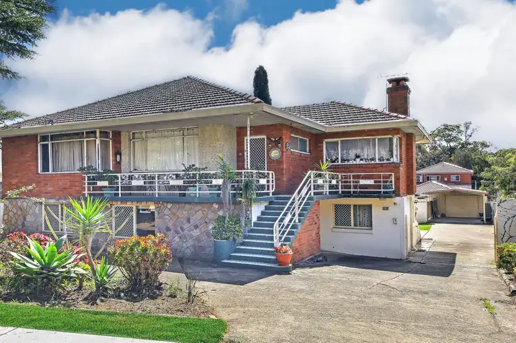 4 Lillian Road, Riverwood NSW 2210