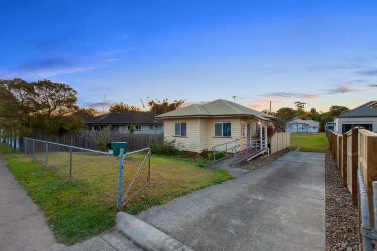 Main view of Homely house listing, 190 Beddoes Street, Holland Park QLD 4121