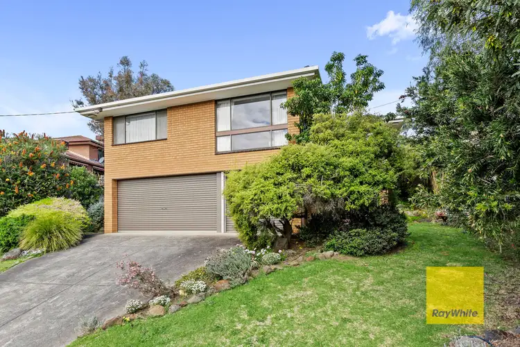 26 St Elmo Crescent, Highton VIC 3216