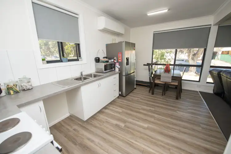Sixth view of Homely house listing, 8 Hawdon Court, Swan Hill VIC 3585