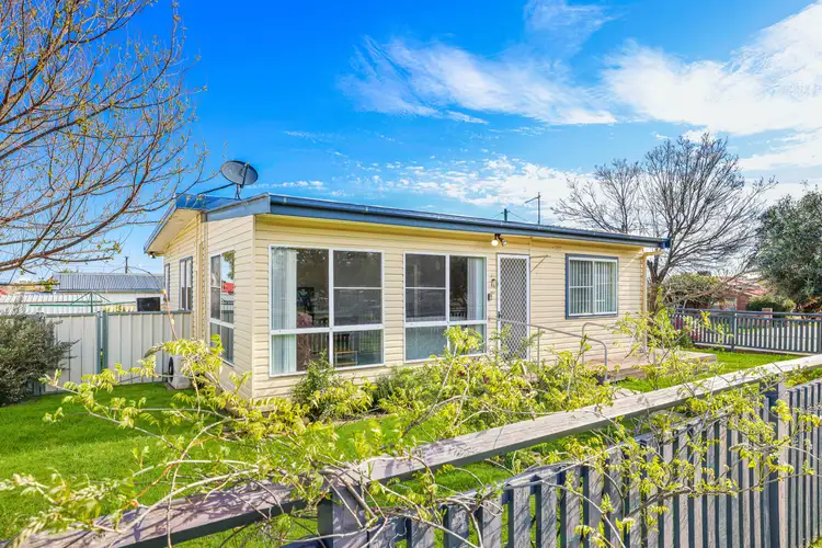 19 Patterson Street, Tamworth NSW 2340