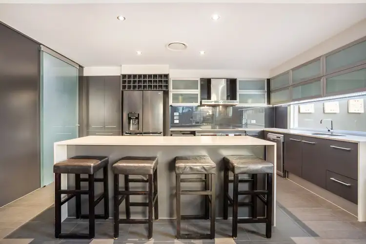 Fifth view of Homely house listing, 2/39 Tarcoola Crescent, Surfers Paradise QLD 4217