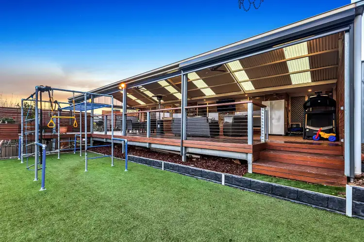 Fifth view of Homely house listing, 10 Grasslands Court, Wynn Vale SA 5127