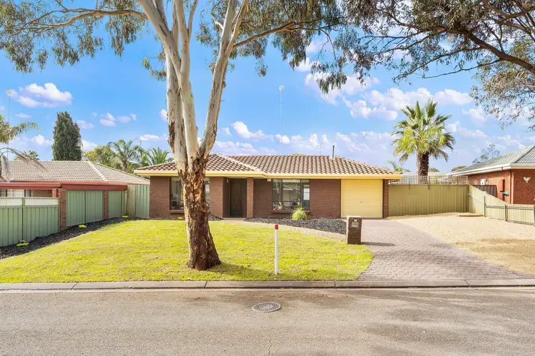 21 Tatura Court, Craigmore SA 5114