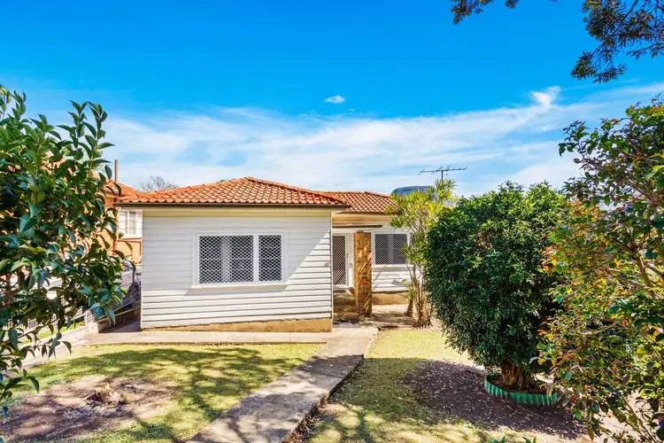 16 Dudley Street, Wollongong NSW 2500