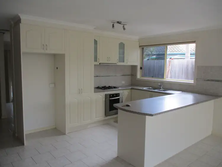 Fifth view of Homely house listing, 2/92 Westmelton Drive, Melton West VIC 3337
