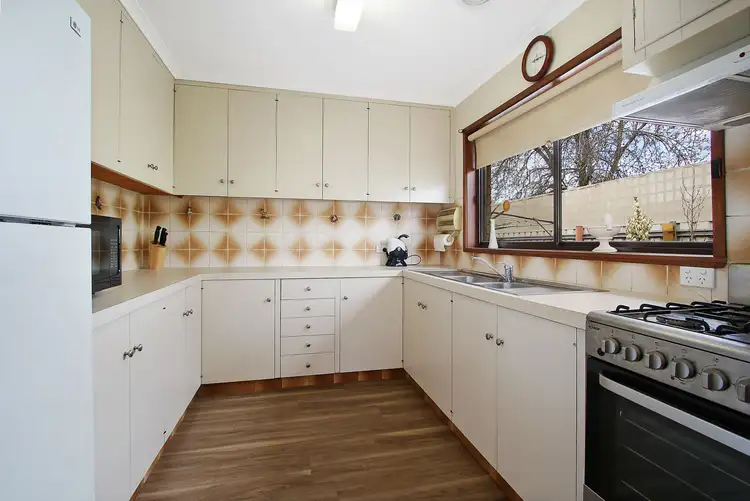 Fourth view of Homely unit listing, 2/13 Wirilda Close, Wodonga VIC 3690