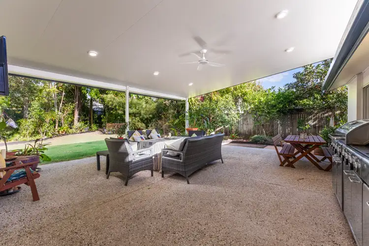 23 Karumba Street, Warana QLD 4575