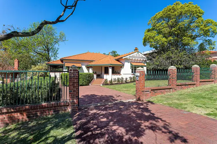 48 Melvista Avenue, Dalkeith WA 6009