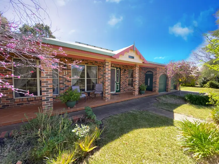 11 Alder Street, Forbes NSW 2871