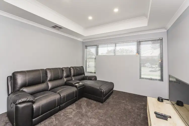 Fifth view of Homely house listing, 2 Timbarra Street, Baldivis WA 6171