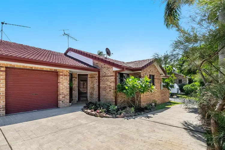 Main view of Homely semi-detached listing, 1/5 Jackwood Court, Suffolk Park NSW 2481