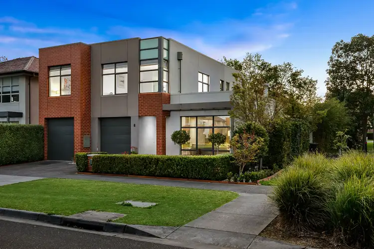 8 Waverley Park Drive, Mulgrave VIC 3170
