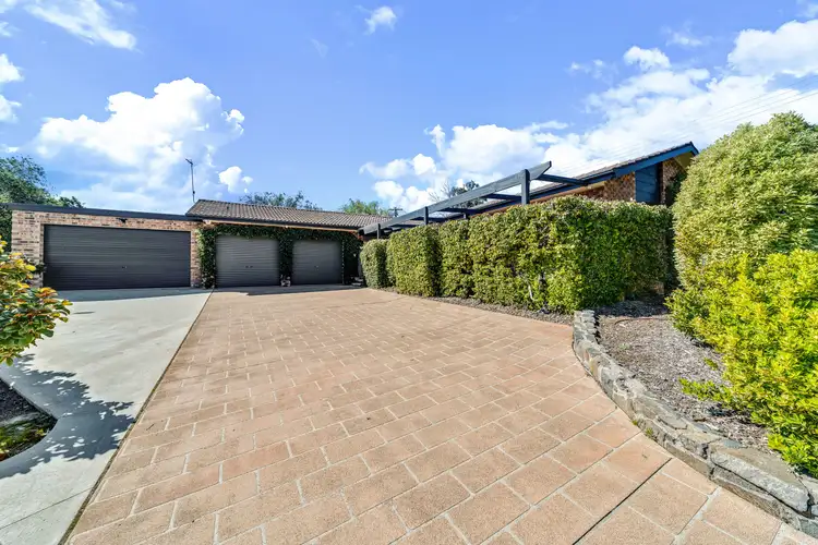 4 Haly Place, Macarthur ACT 2904