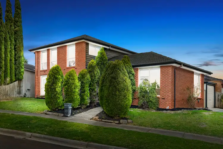 Main view of Homely house listing, 12 Knowsley Court, Wantirna VIC 3152