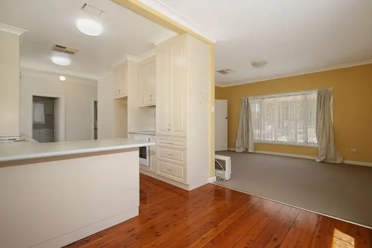 Seventh view of Homely townhouse listing, 1/394 English Avenue, Lavington NSW 2641
