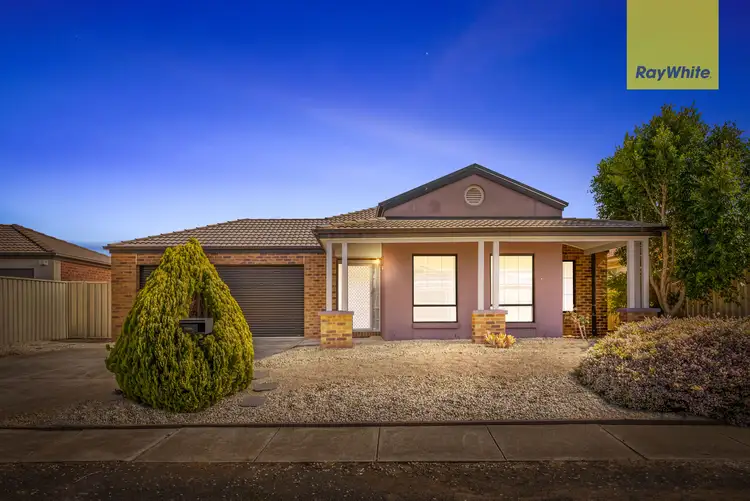 15 Sunray Rise, Harkness VIC 3337