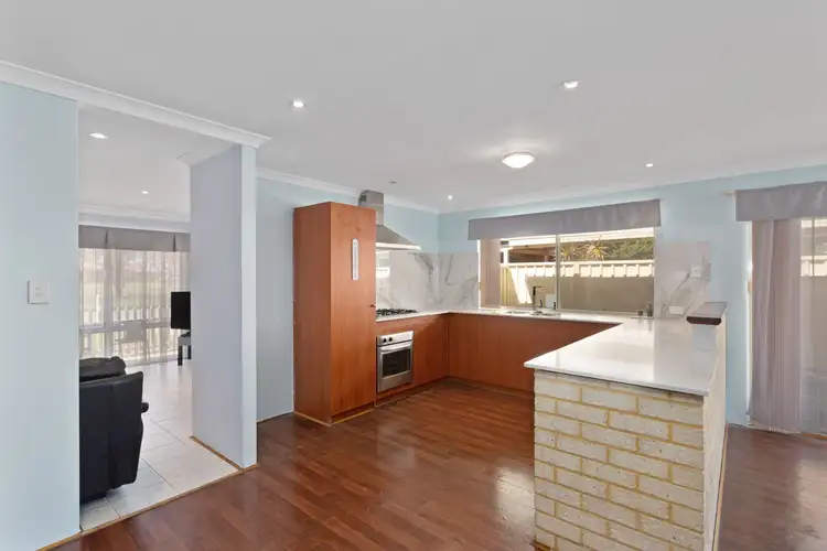 25 Grenache Crescent, Caversham WA 6055