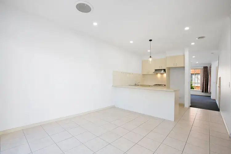 Fifth view of Homely townhouse listing, 12/90 Edgars Road, Thomastown VIC 3074