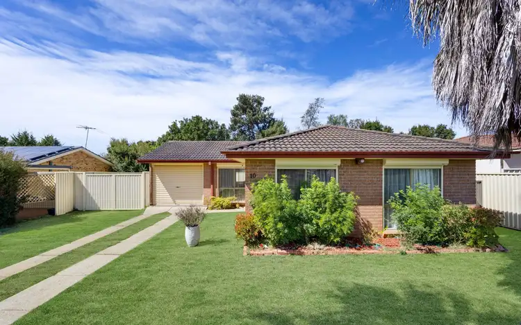 Second view of Homely house listing, 10 Romeo Crescent, Rosemeadow NSW 2560