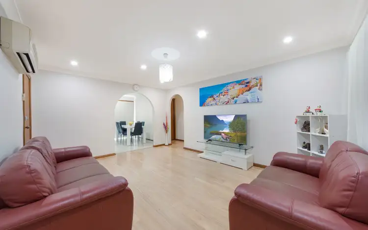 Third view of Homely villa listing, 4/6 Bensley Road, Macquarie Fields NSW 2564