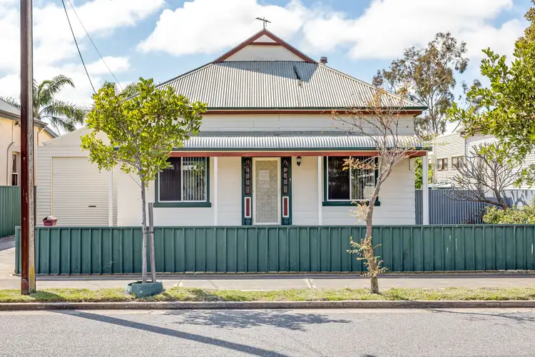 8 Buxton Street, Rosewater SA 5013