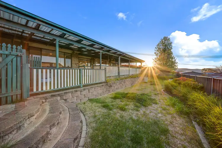 10 Gurr Street, Calwell ACT 2905