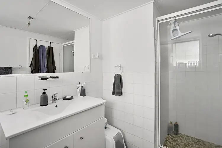 Fourth view of Homely unit listing, 2/13 Wharf Road, Surfers Paradise QLD 4217