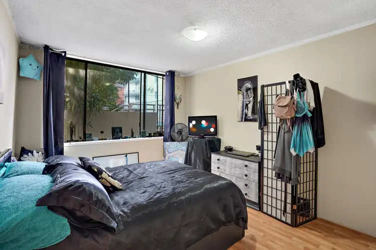 Fifth view of Homely unit listing, 2/13 Wharf Road, Surfers Paradise QLD 4217