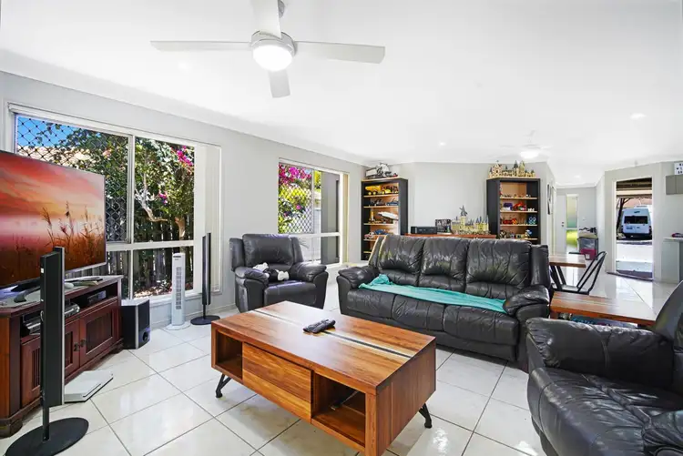 Second view of Homely villa listing, 19/107-111 Arundel Drive, Arundel QLD 4214