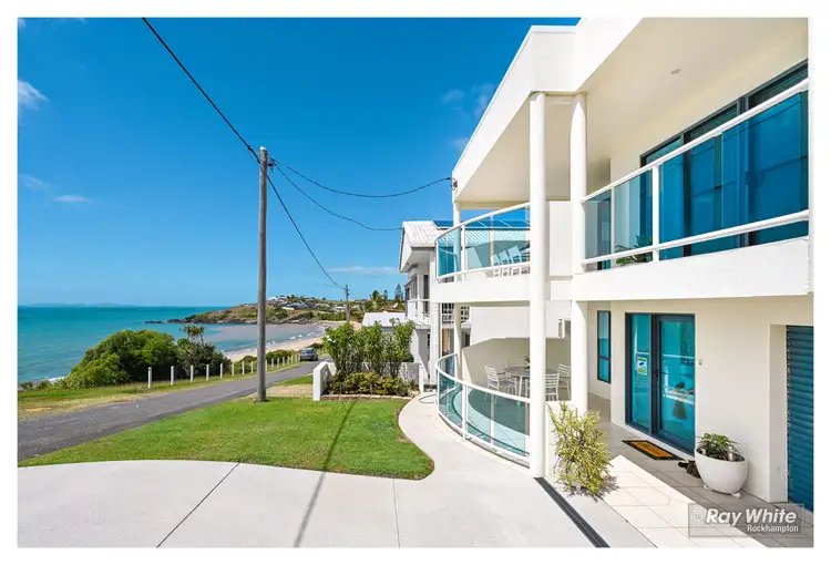 16 Esplanade, Cooee Bay QLD 4703